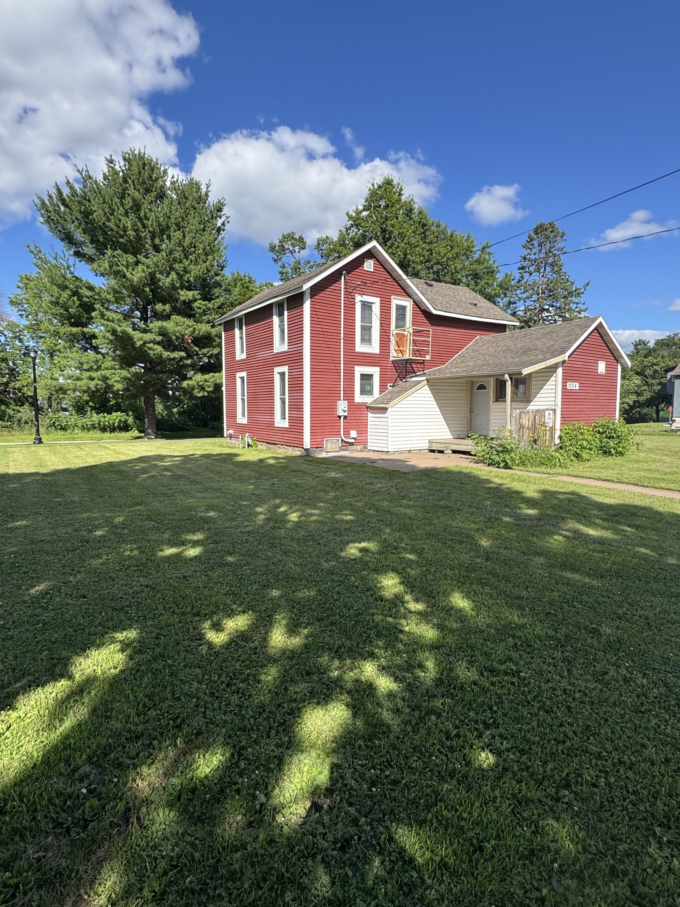 Property main image